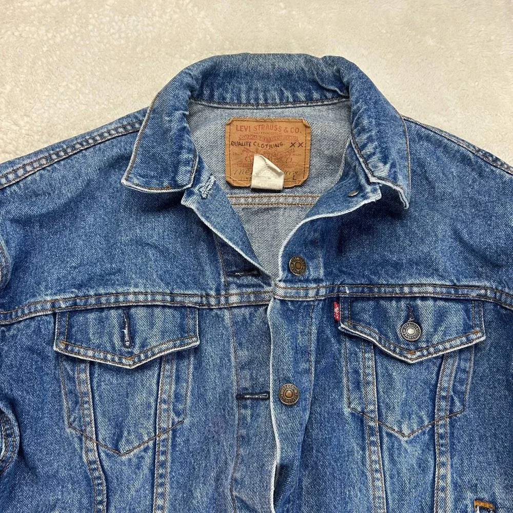 Vintage 90s Levi's Type III Trucker Denim Jean Jacket Mens S Blue Classic 